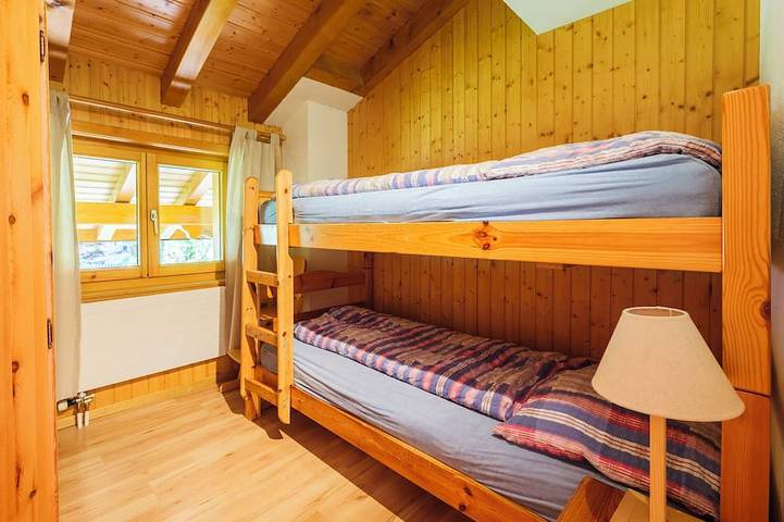 Gîte pour 8 personnes, avec sauna et balcon dans Les Diablerets - 4