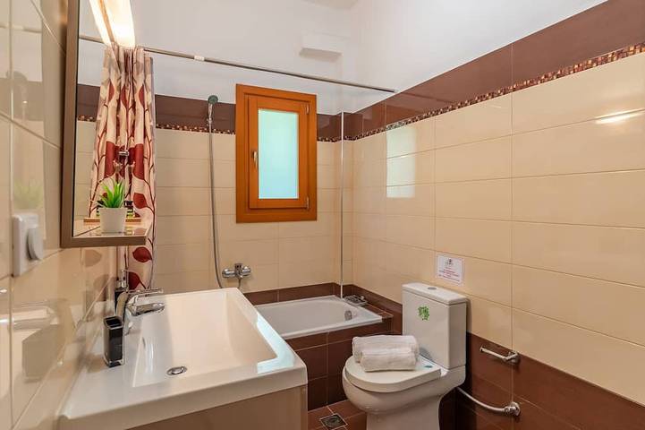 Villa Disi con piscina privata ai migliori prezzi in Glossa, Sporadi
