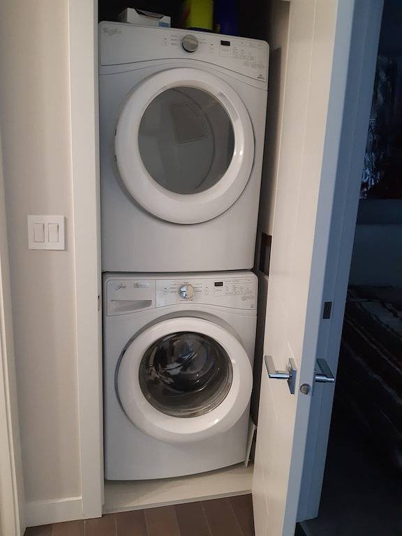 Vacation rental for 5 people, with hot tub in Edmonton