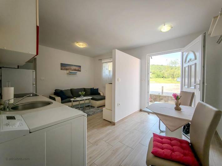 Ferienwohnung für 4 Personen, mit Terrasse und Garten - 1