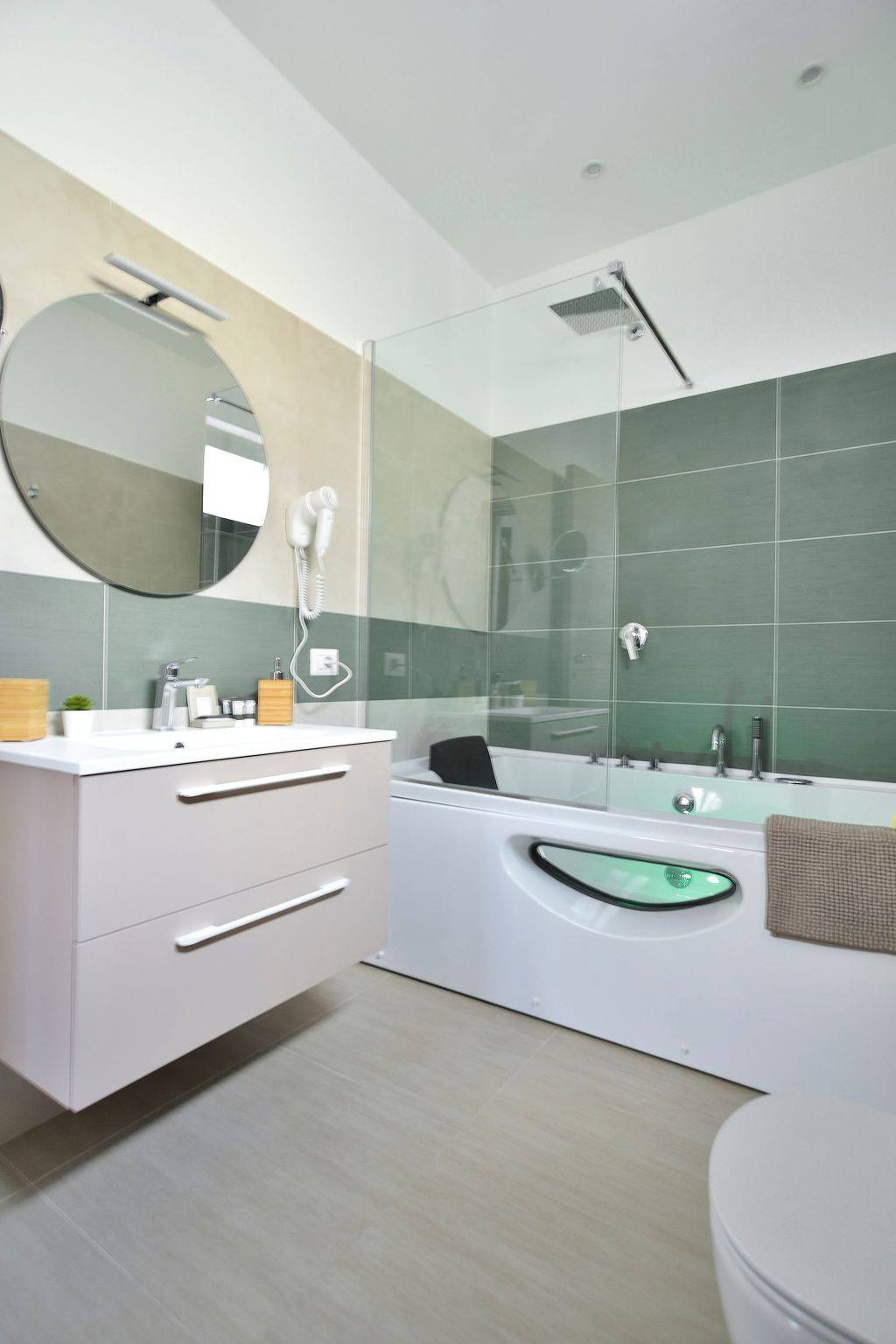 Entire apartment, Romantisches Zimmer mit Jacuzzi in Scicli, Ragusa Province