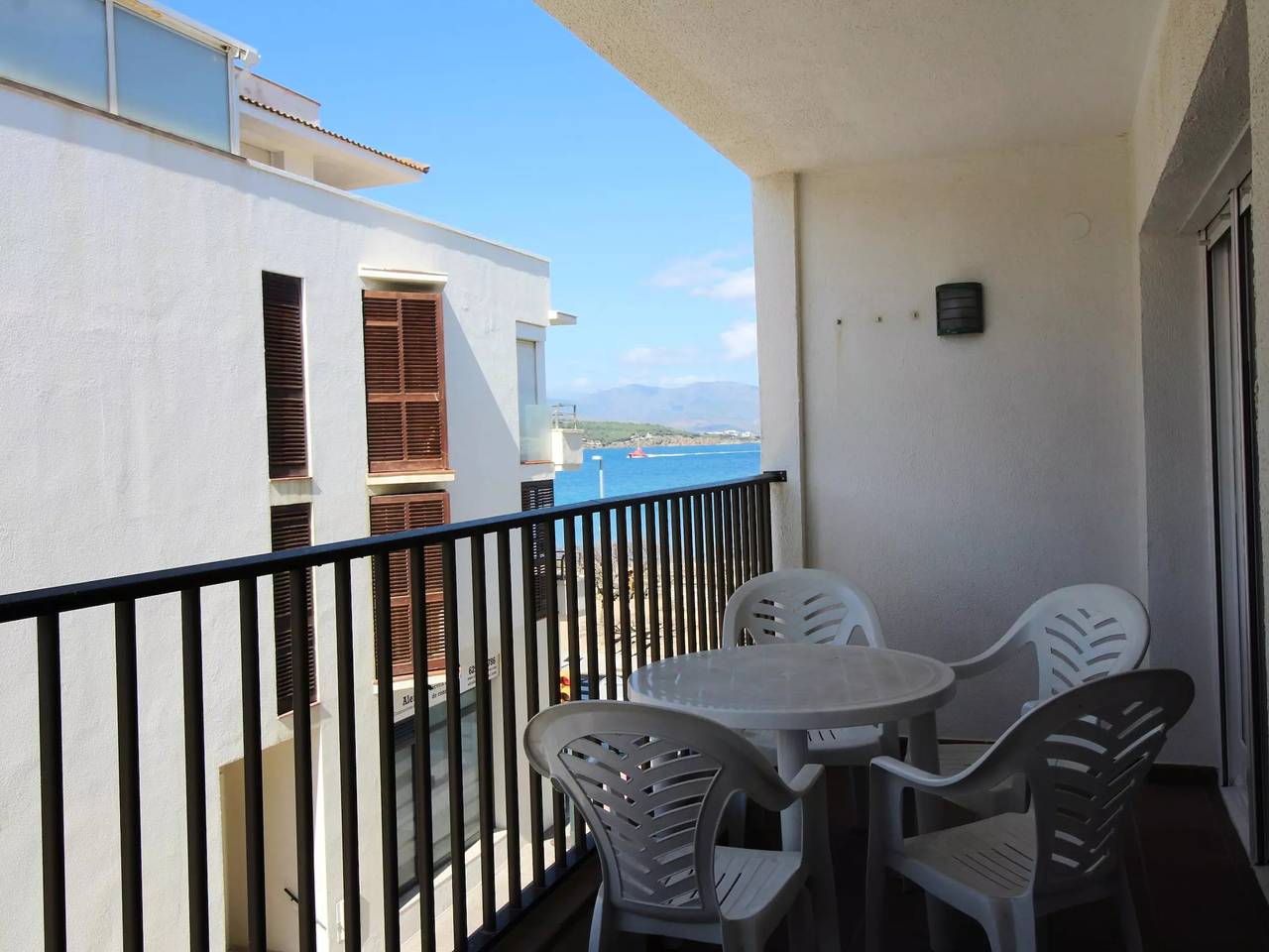 Apartamento entero, 2 estancias 4 Personas in Puerto de la Selva, Alt Empordà