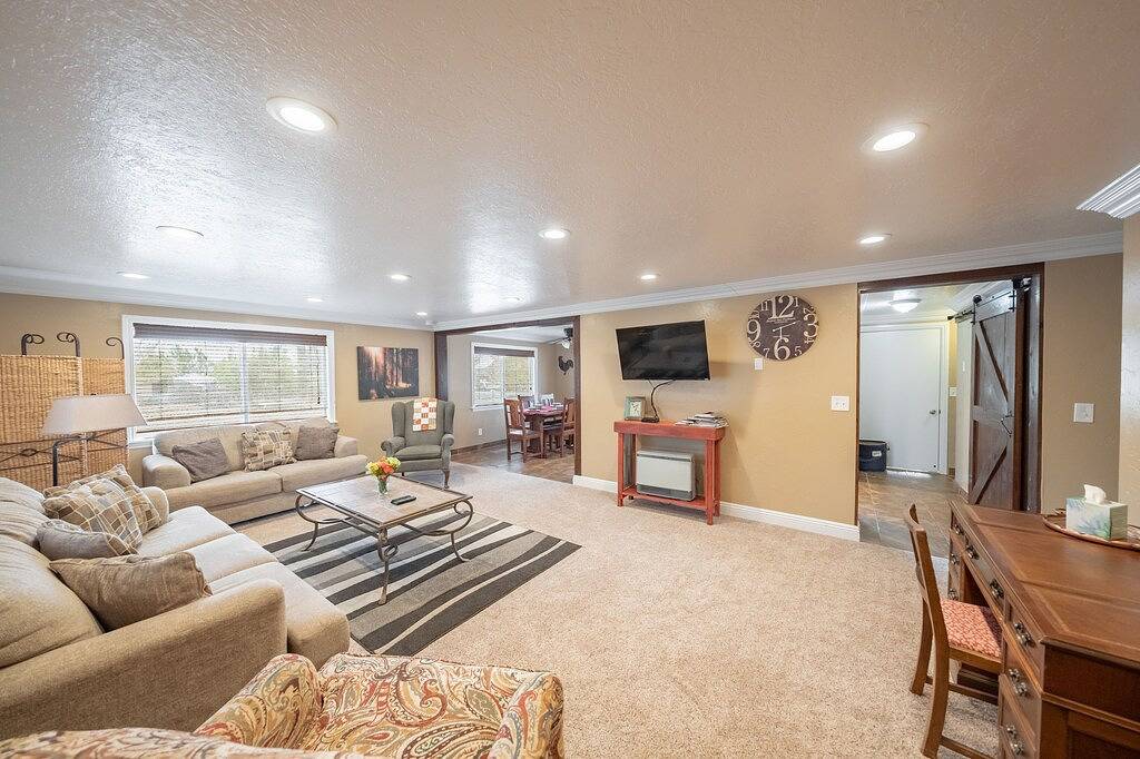 Classy, Clean & Comfortable - Close to Downtown in Kanab, Grand Staircase Escalante National Monument