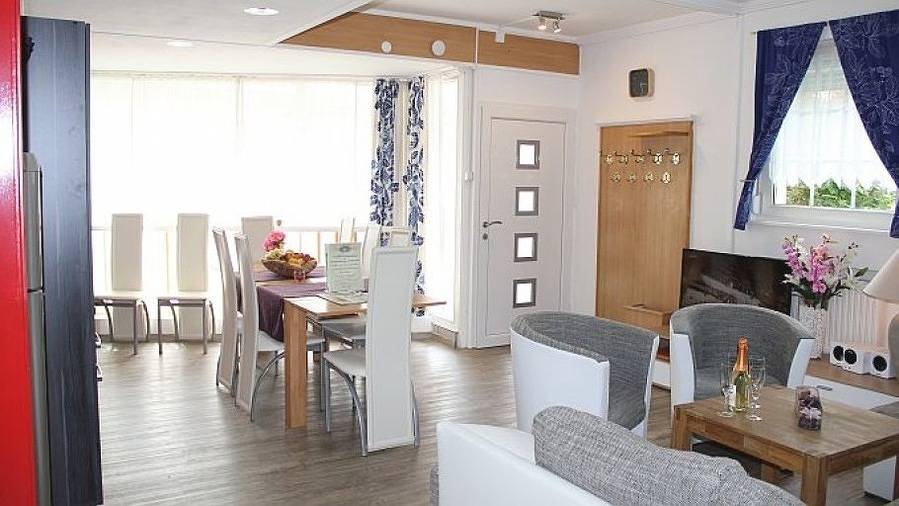 Ganze Ferienwohnung, Ferienwohnung Vulkaneifel in Schalkenmehren, Vulkaneifel