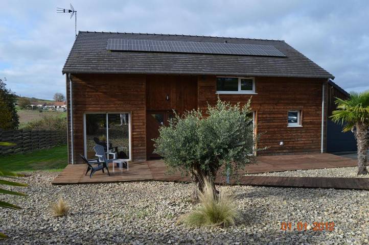 Villa pour 7 personnes, avec Terrasse ainsi que Jardin et Piscine