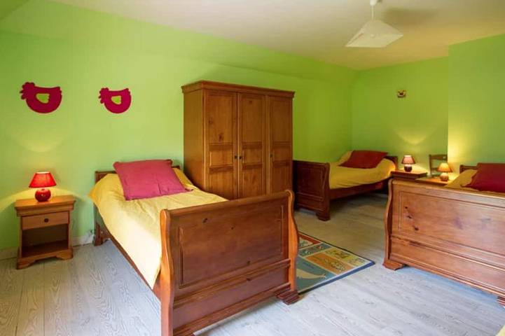 Gîte pour 10 personnes, avec piscine ainsi que jacuzzi et jardin à Savigny (Normandie) - 2