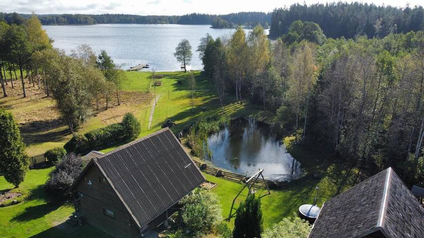 Landhaus für 8 Personen, mit Seeblick und Sauna sowie Ausblick und Terrasse, mit Haustier - 1