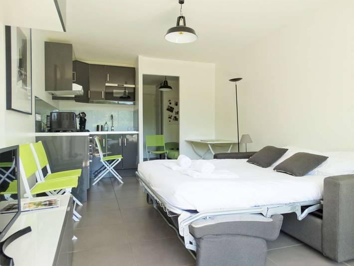 Gîte pour 2 personnes, avec terrasse dans La Grande plage (Saint-Gilles-Croix-de-Vie) - 4