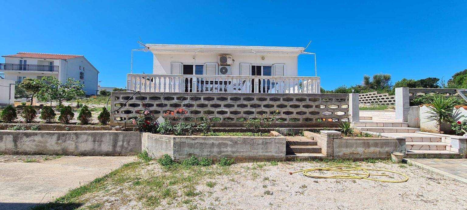 House Karmela in Sucuraj, Hvar