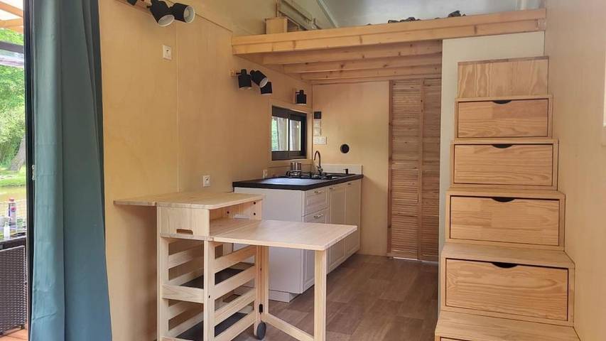 Bateau pour 4 personnes, avec jardin et vue ainsi que vue sur le lac et terrasse dans les Pays de la Loire - 2