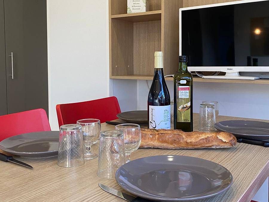 Camping La Tour de France - Mobilheim 4 personen - Premium 2 Schlafzimmer (Clim) in Latour-de-France, Regionaler Naturpark Corbières-Fenouillèdes