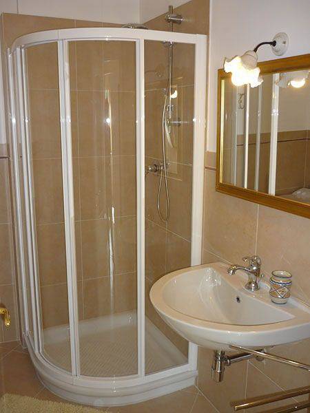 Appartamento intero, Appartamento vacanze per 6 persone con balcone in Porto Maurizio, Imperia