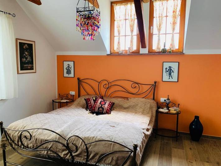 Gîte pour 2 personnes, avec jacuzzi et jardin à Bled - 4