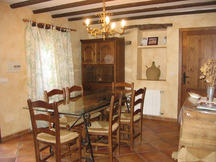 Casa rural para 6 personas, con terraza y piscina en Laroya - 3