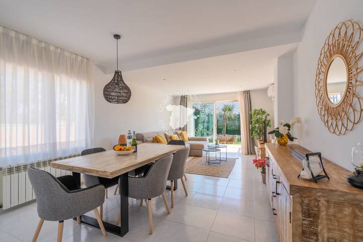 Bungalow für 6 Personen, mit Garten und Pool in Calpe - 4