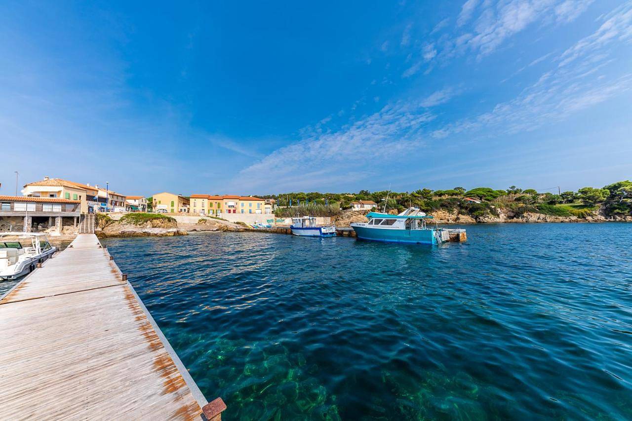 One-Bedroom Apartment with Mezzanine (5 People) in Hyeres, Parc national de Port-Cros