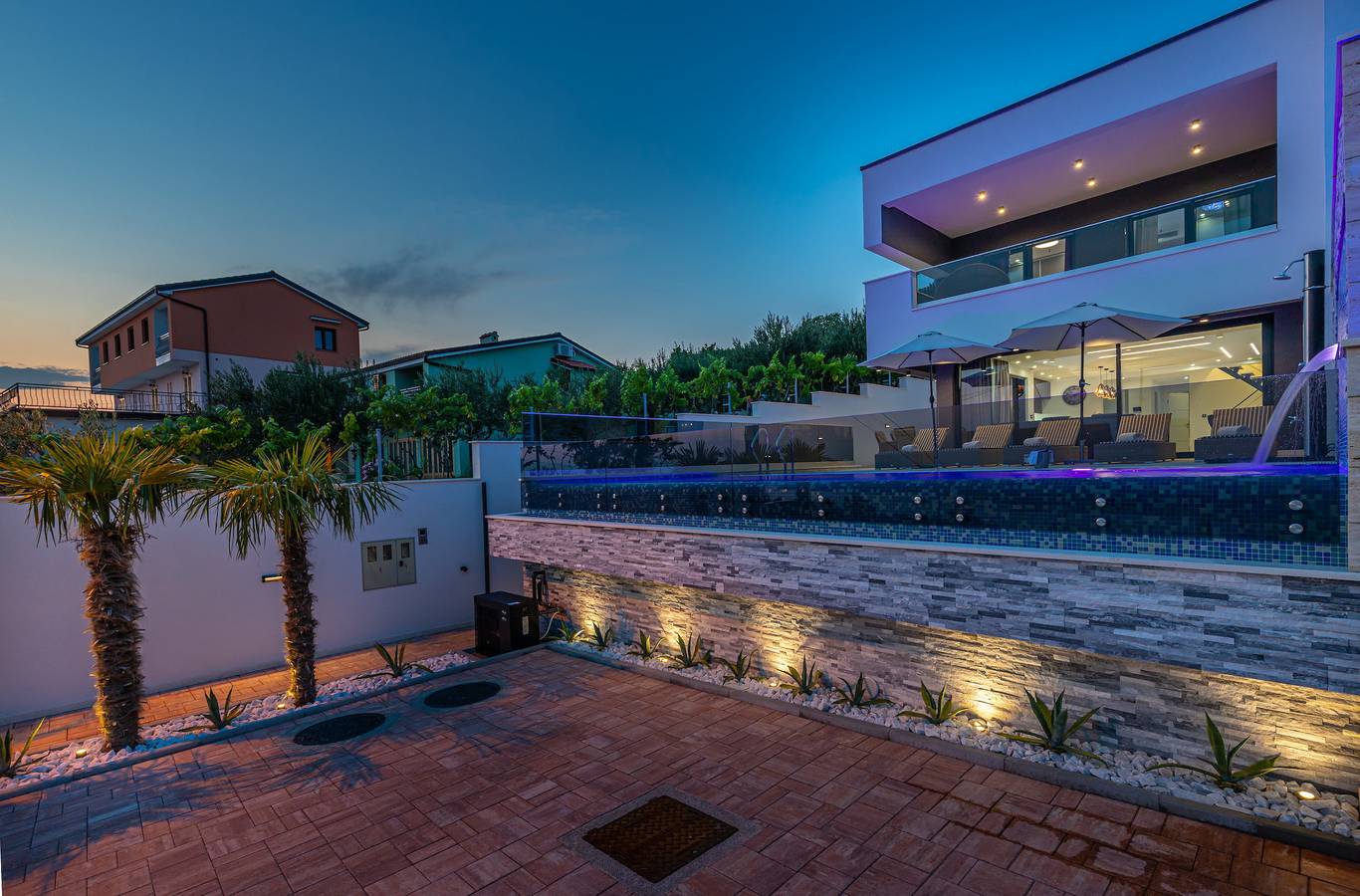 "Villa Lorena Crikvenica" in Crikvenica - Crovillas in Crikvenica, Primorje-Gorski Kotar