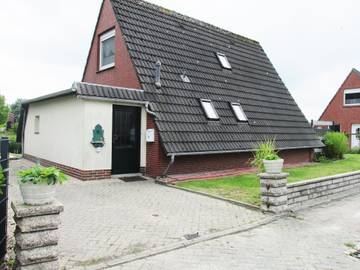 Ferienhaus für 5 Personen, mit Terrasse, kinderfreundlich in Dornumersiel