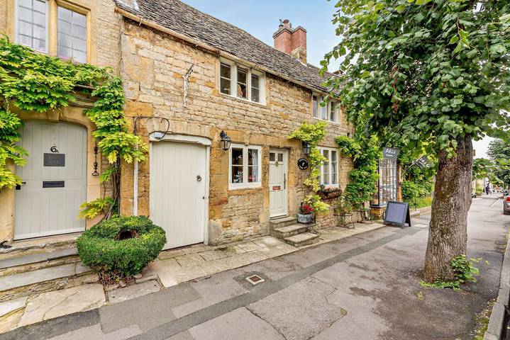 Cottage for 6 people, with garden, with pets in Stow-on-the-Wold