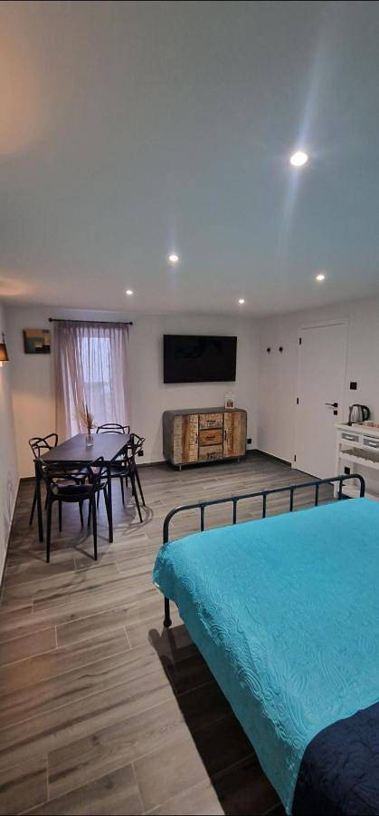 Chambre d’hôte pour 4 personnes, avec vue dans Ghislenghien