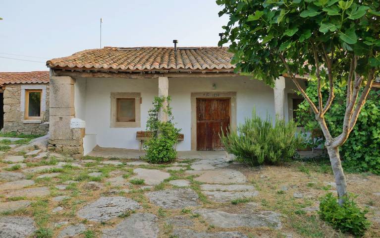 Chalet para 13 personas, con jardín - 1