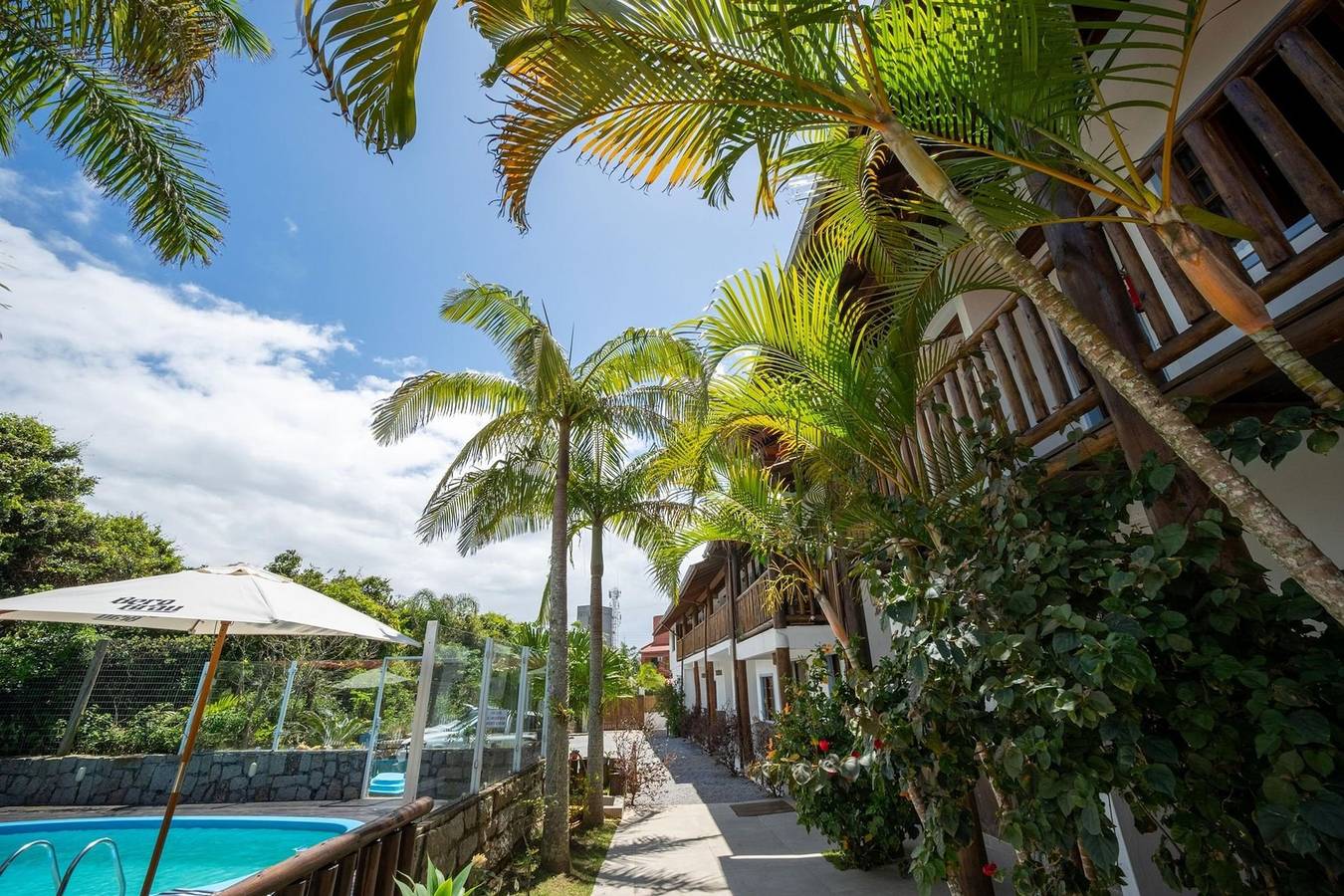 Apartamento entero, Suite Premium - Pousada Buena Onda - Sc in Garopaba, Litoral Catarinense