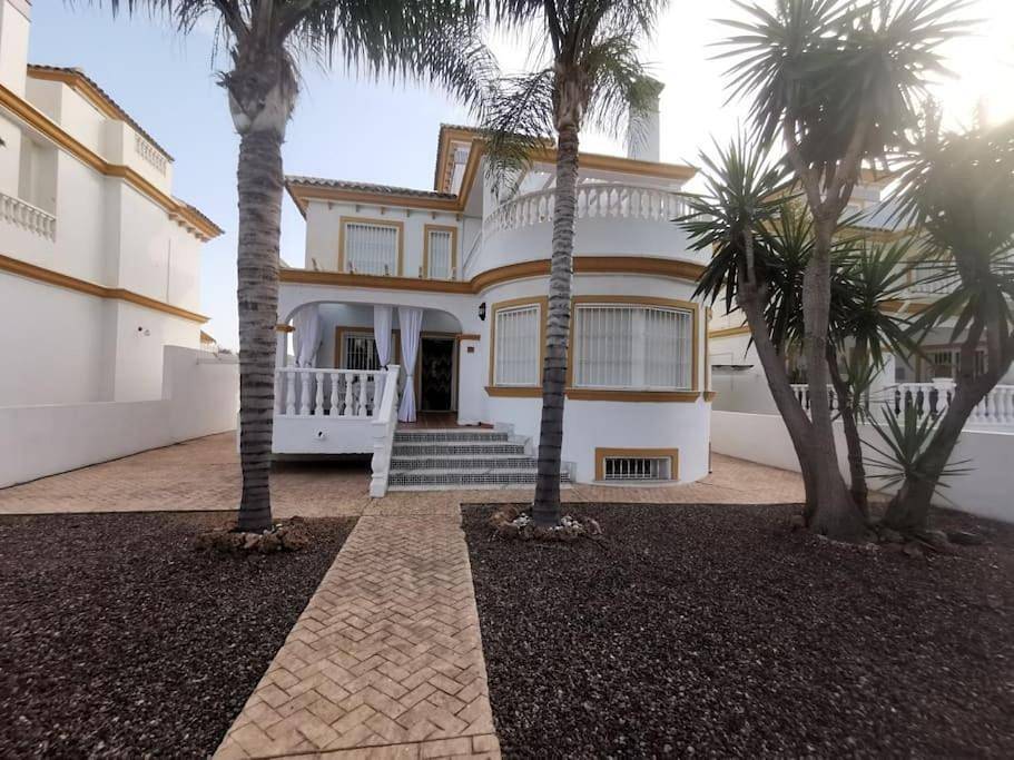 Luxury Paradise Beach Villa in Playa de Quitapellejos (Vera), Vera