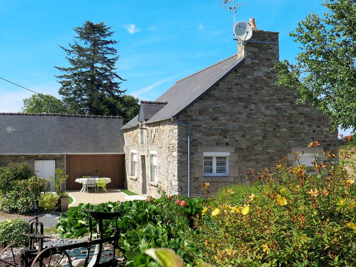 Location de vacances pour 4 personnes, avec Jardin à Matignon