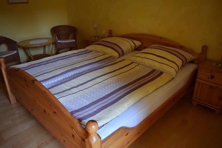 Ferienwohnung für 4 Personen, mit Terrasse in Gerolzhofen - 2