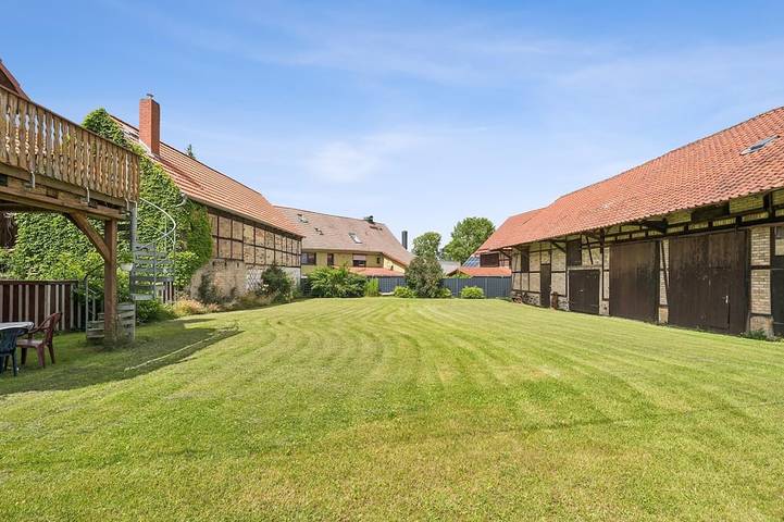 Ferienwohnung für 5 Personen, mit Terrasse und Garten - 1