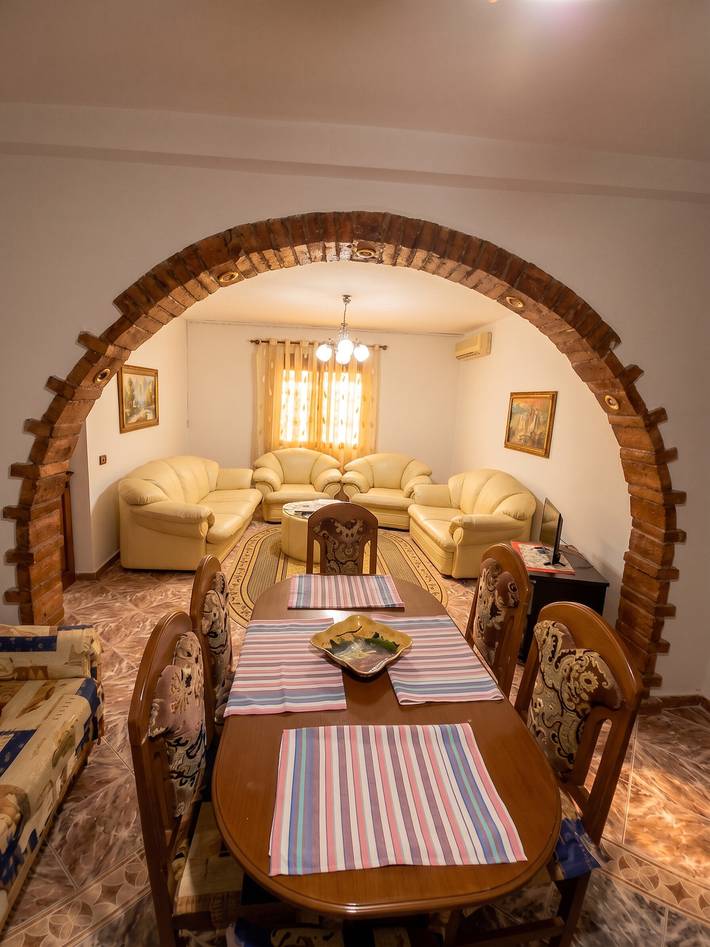 Geräumiges Haus in Berat mit sicherem Parkplatz. in Albanien