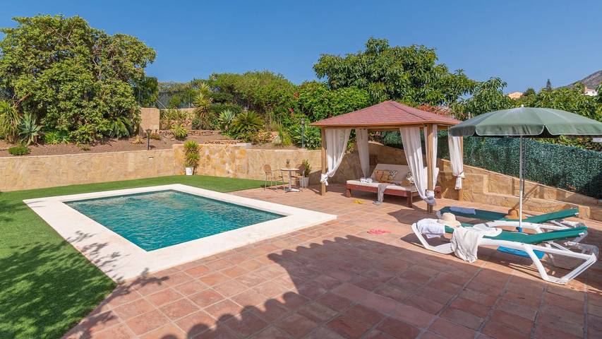 Villa voor 4 personen, met zwembad en balkon/terras in Frigiliana