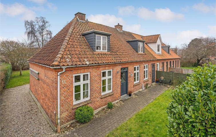 Ferienhaus für 6 Personen, mit Terrasse und Garten in Sonderburg