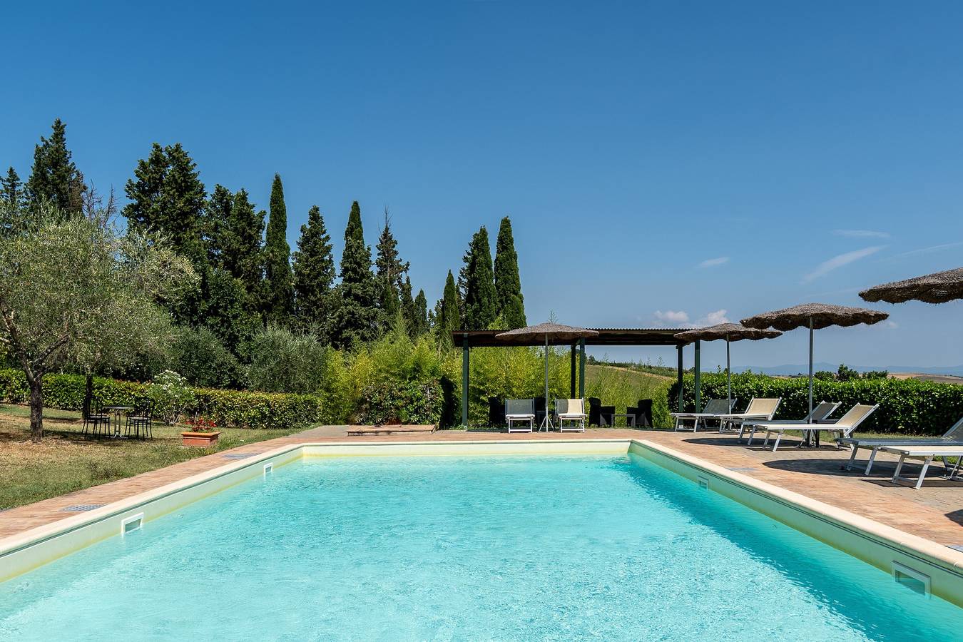 Appartamento intero, Appartamento 'Agriturismo Carpineto' con piscina condivisa, terrazza privata e Wi-Fi in Asciano, Siena e dintorni