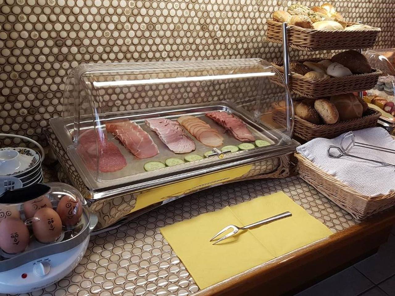 Hotel Garni Jägerhof - Vierbettzimmer mit Bad oder Dusche und Wc in Sigmaringen, Region Bodensee-Oberschwaben