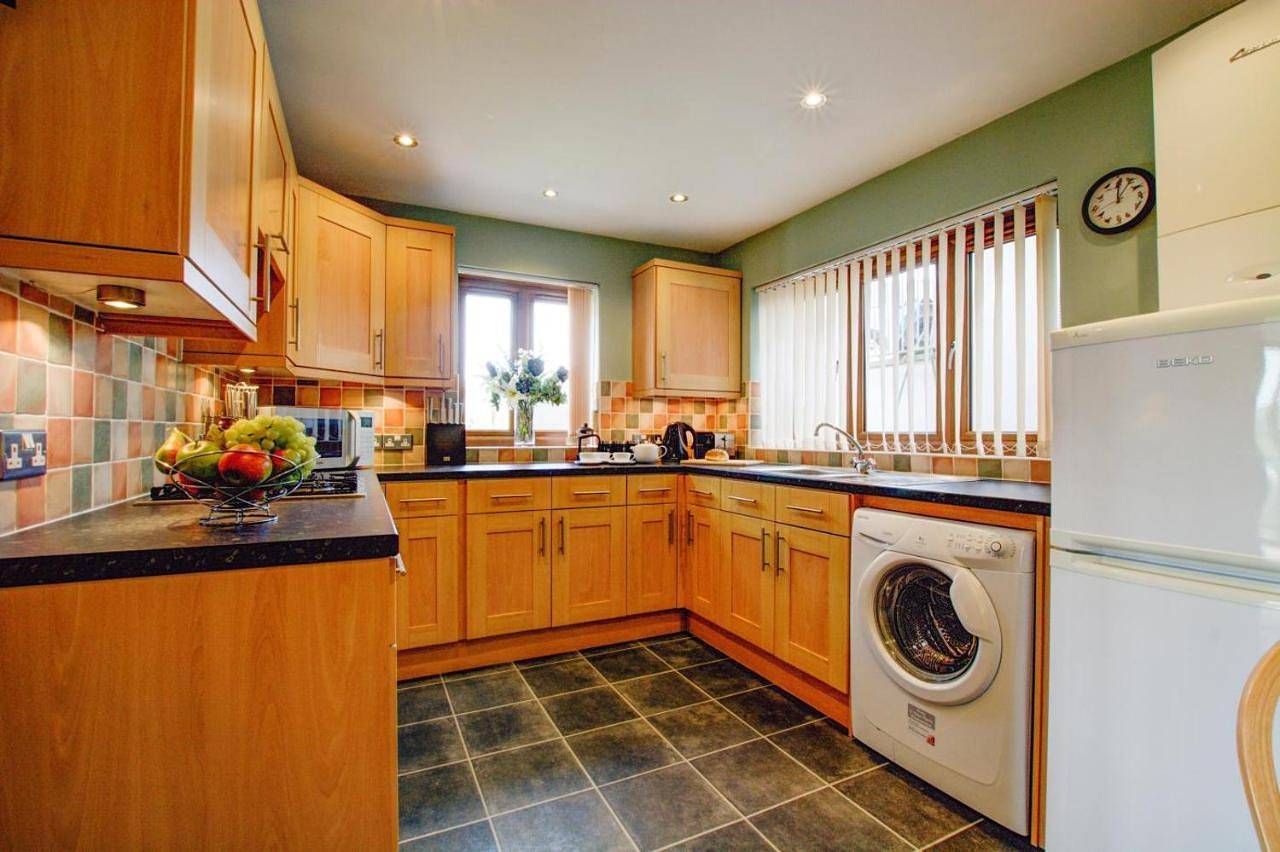 2 Bed in Newquay oc-p00335 in Mawgan Porth, Cornwall