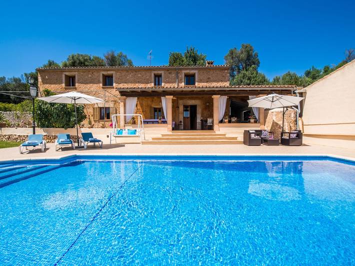 Ferienhaus für 8 Personen, mit Pool und Garten sowie Terrasse in Lloret de Vistalegre