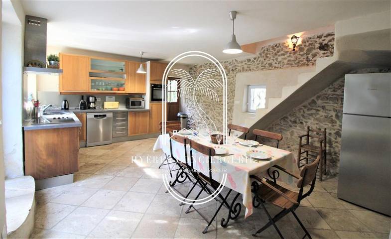 Location de vacances pour 6 personnes, avec jardin dans Pointe Des Chevaliers Hyeres - 2