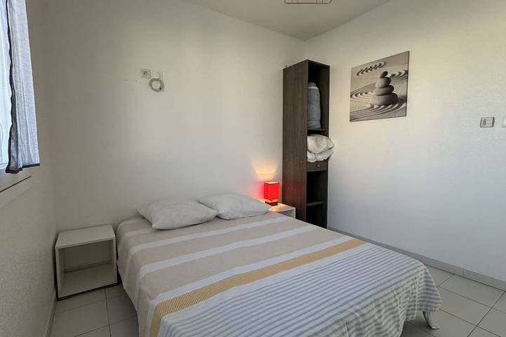 Location de vacances pour 6 personnes, avec jardin à Bessan - 3