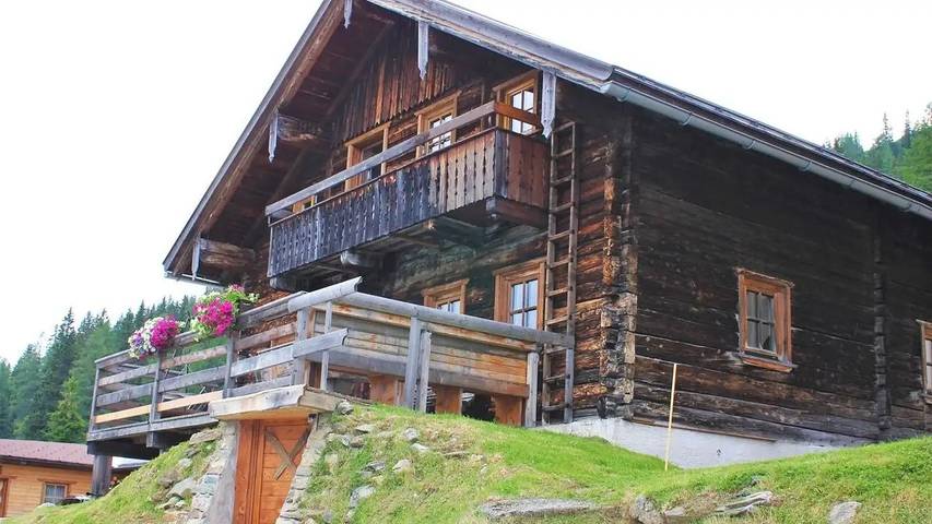 Ferienhaus für 15 Personen, mit Terrasse und Sauna in Obertauern