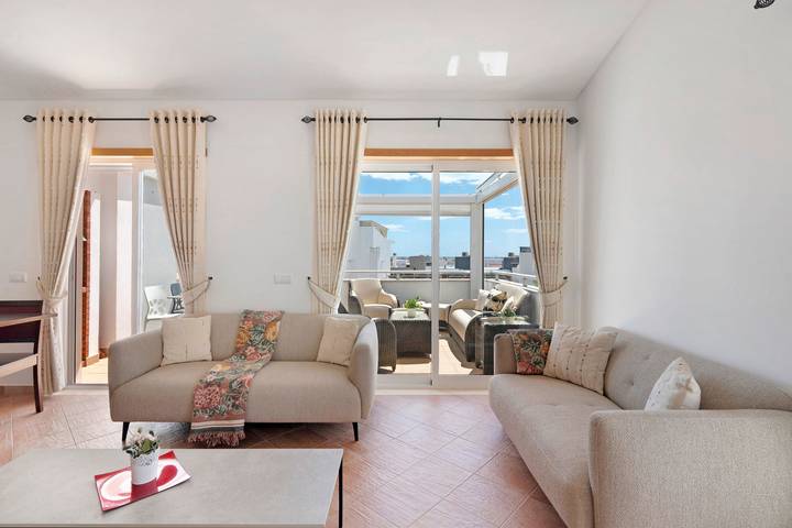 Gîte pour 6 personnes, avec jardin et balcon à Santa Luzia - 3