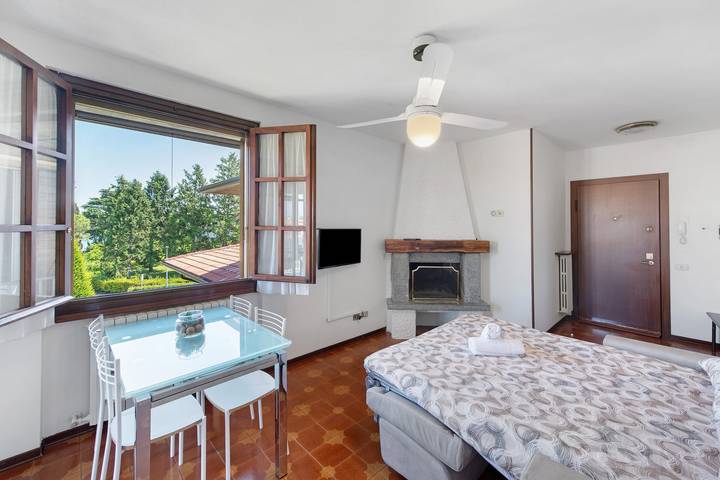 Ferienwohnung für 3 Personen, mit Seeblick und Balkon, mit Haustier in Sirmione - 2