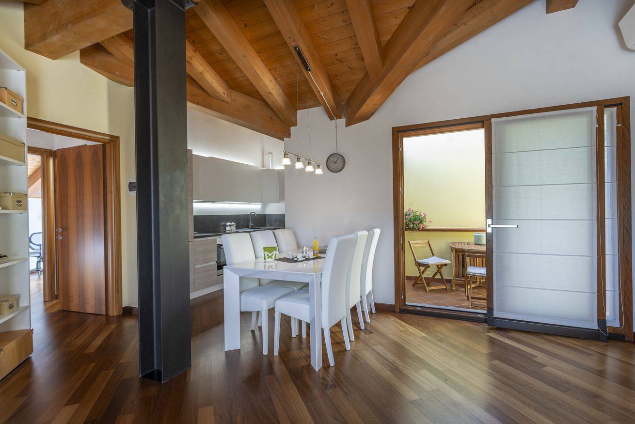 Appartamento intero, New Deal-Apt con terrazza & Netflix in Palmanova (Italia), Provincia d'Udine