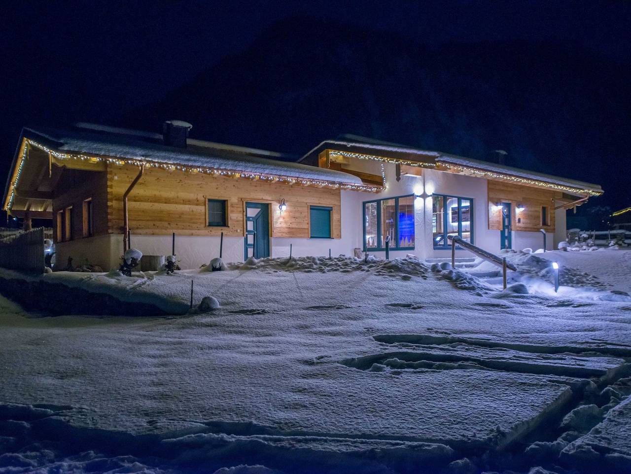 Almdorf Tirol - Chalet Ferienhaus 10 in Grän, Allgäuer Alpen (Österreich)