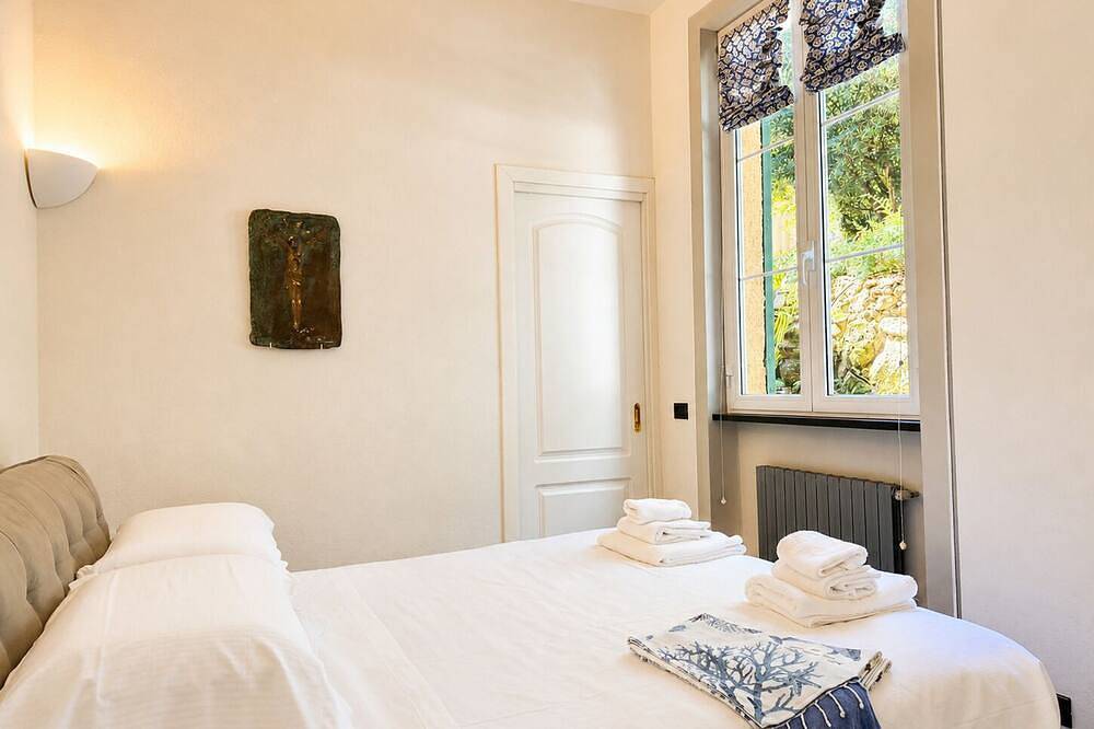 Paraggi Beach Dream by \"At Home\" in Puntapedale Beach, Santa Margherita Ligure