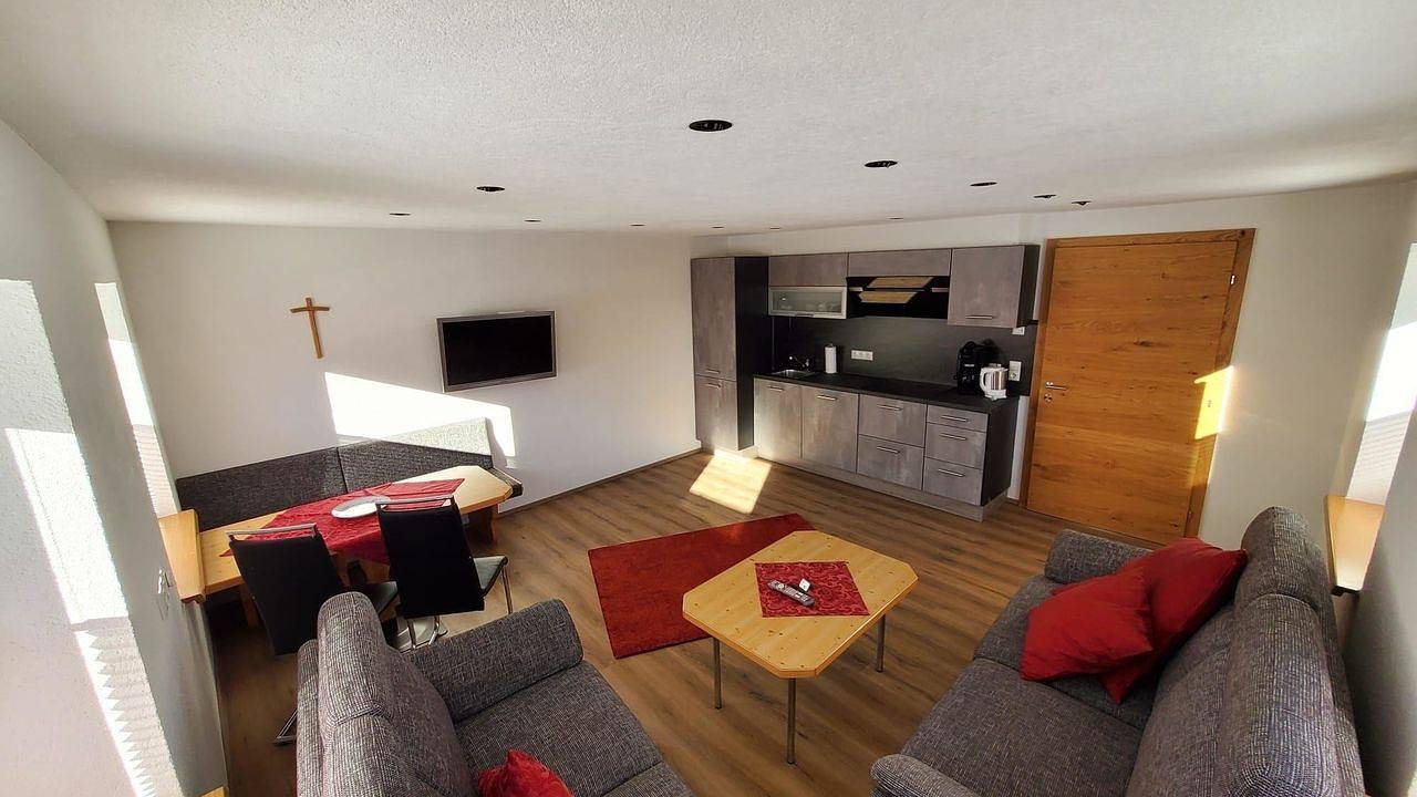 Ganze Ferienwohnung, Ferienwohnung für 4 Personen (70 m²) in Grän in Grän, Allgäuer Alpen (Österreich)