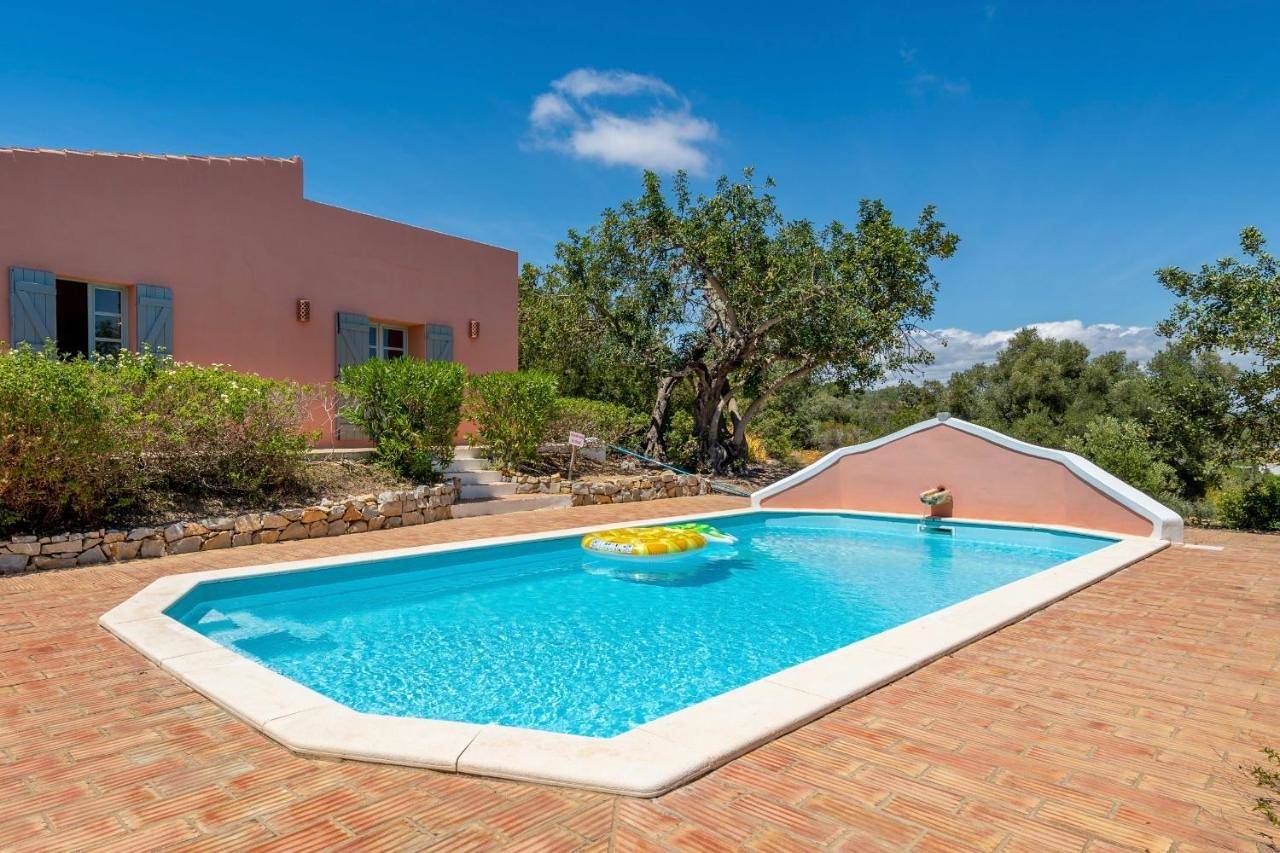 Four-Bedroom House in Moncarapacho, Ria Formosa