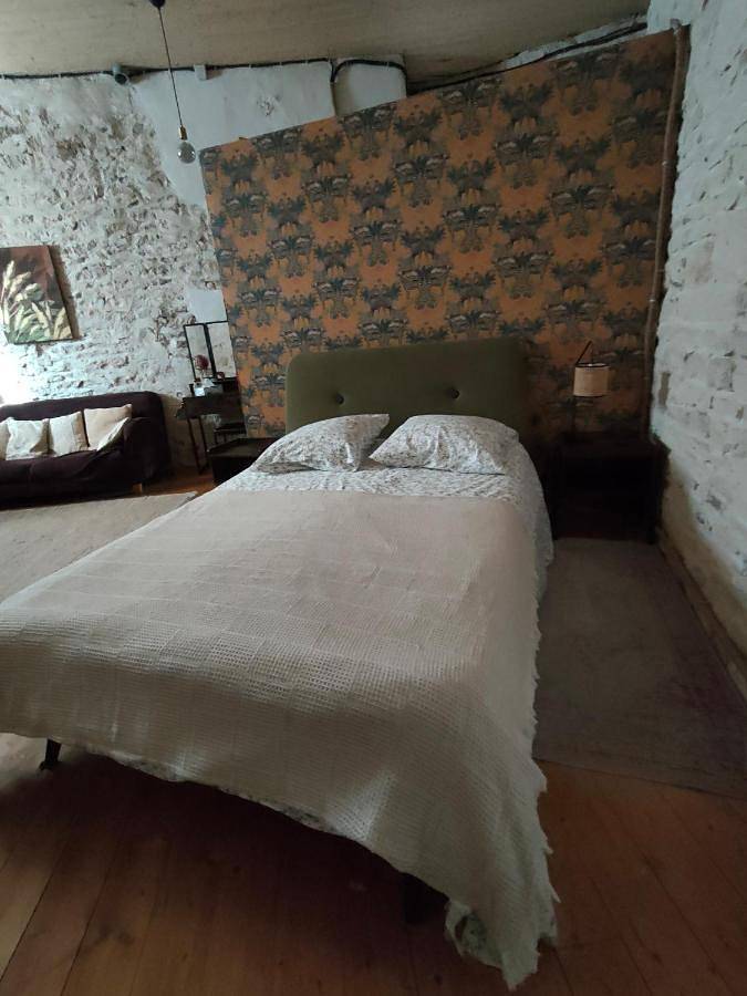 Chambre d’hôte pour 2 personnes, avec terrasse, animaux acceptés