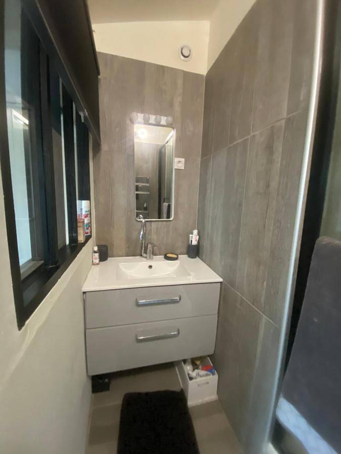 Maison de vacances pour 6 personnes, avec terrasse et piscine