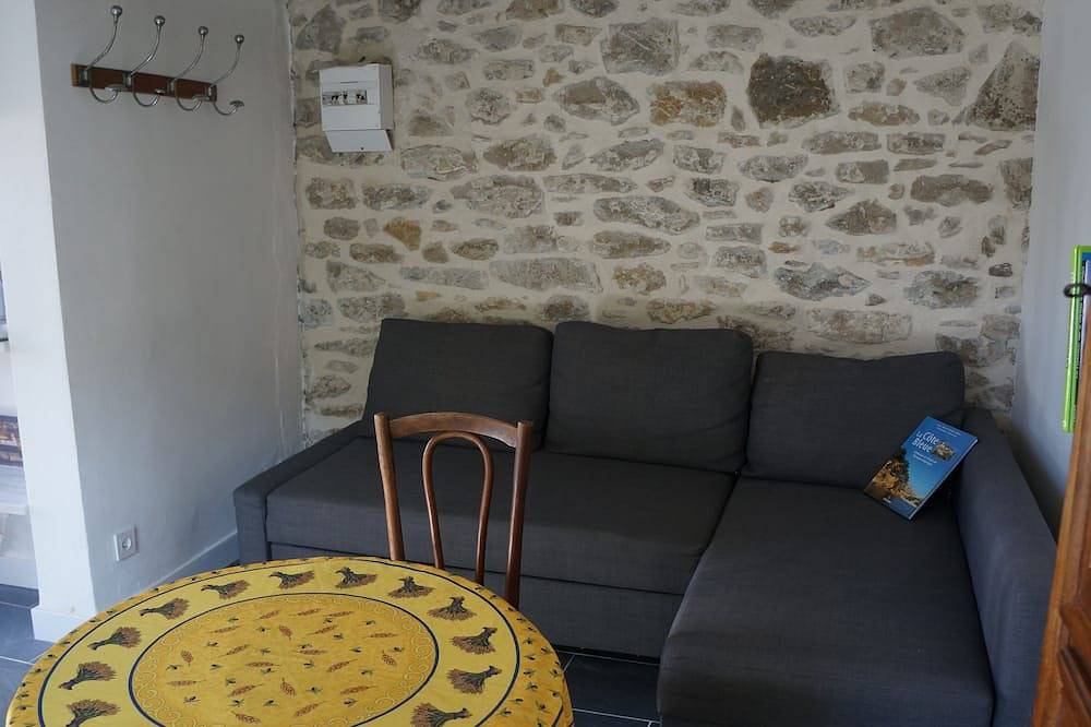 Appartement entier, Un p'tit coin vue mer sous la vigne in Ensuès-la-Redonne, Côte méditerranéenne (France)